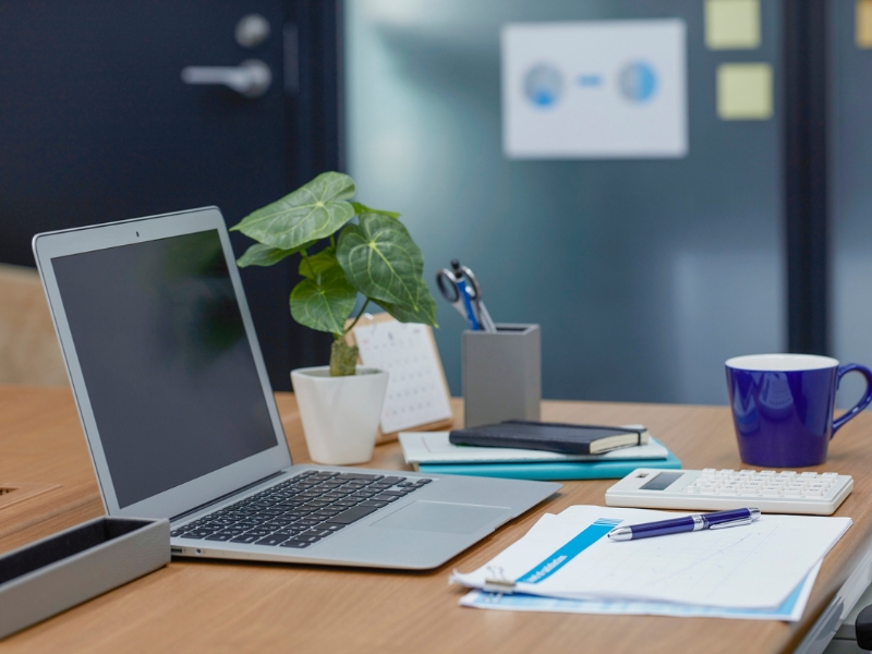 Customer Care Executive – Reliance Jio Center