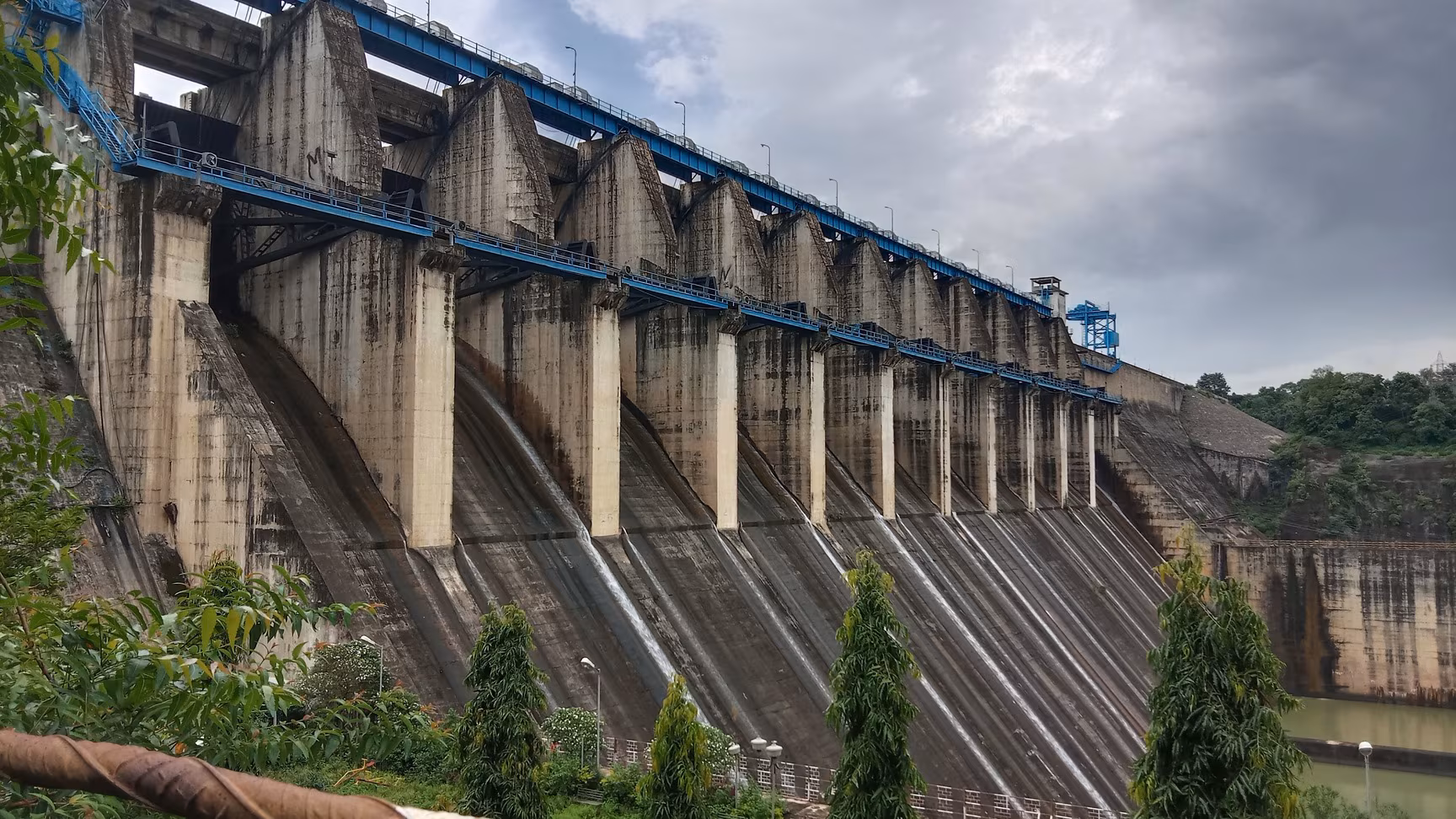 Kisanpur Dam